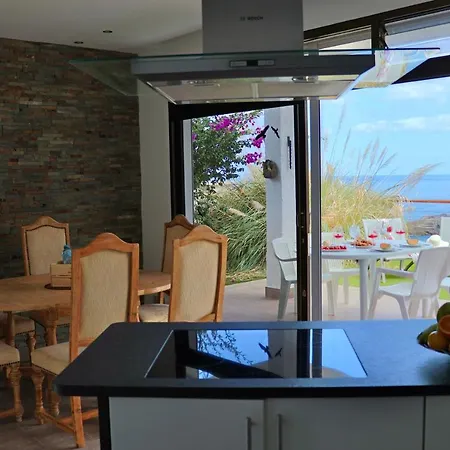Сasa de vacaciones Panoramic Seaview Escape