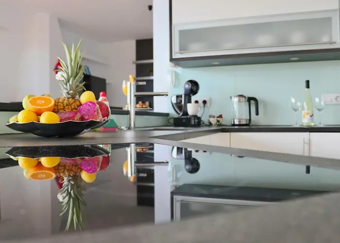 בית נופש Panoramic Seaview Escape