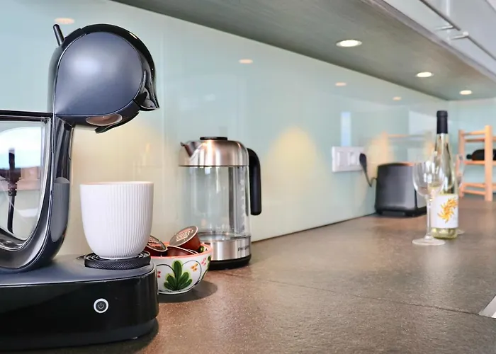 Panoramic Seaview Escape בית נופש